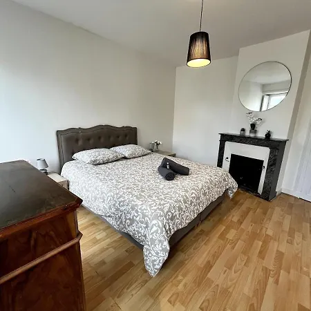 Delorme 2pers Tv & Wifi * Nantes