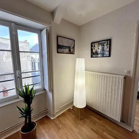 Delorme 2pers Tv & Wifi Lejlighed *